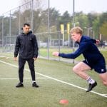 De trainingen van Fit De Zomer Door van Vitaliteitscentrum Papendal zijn energiek, uitdagend en leuk.