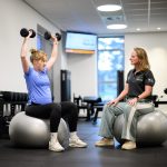 Krijg advies van een fysiotherapeut van Vitaliteitscentrum Papendal om gezond en fit te zijn tijdens je zwangerschap en na je zwangerschap.